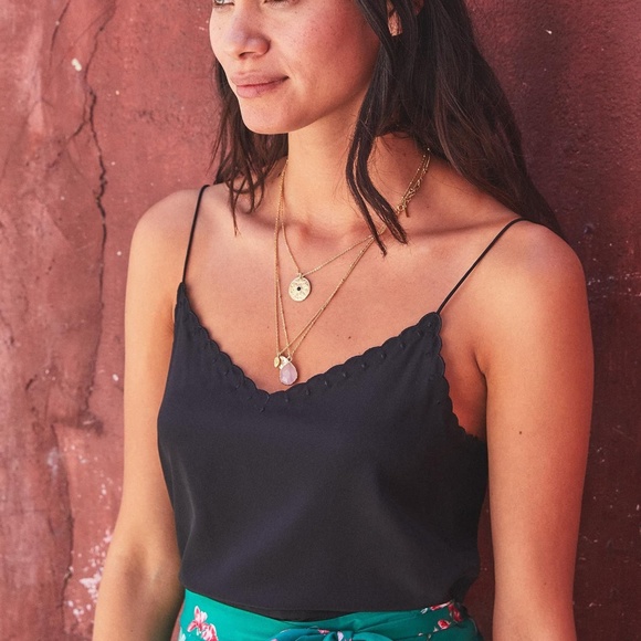 Sezane Tops - NWT Sezane Athenee Scalloped Silk Camisole FR 34